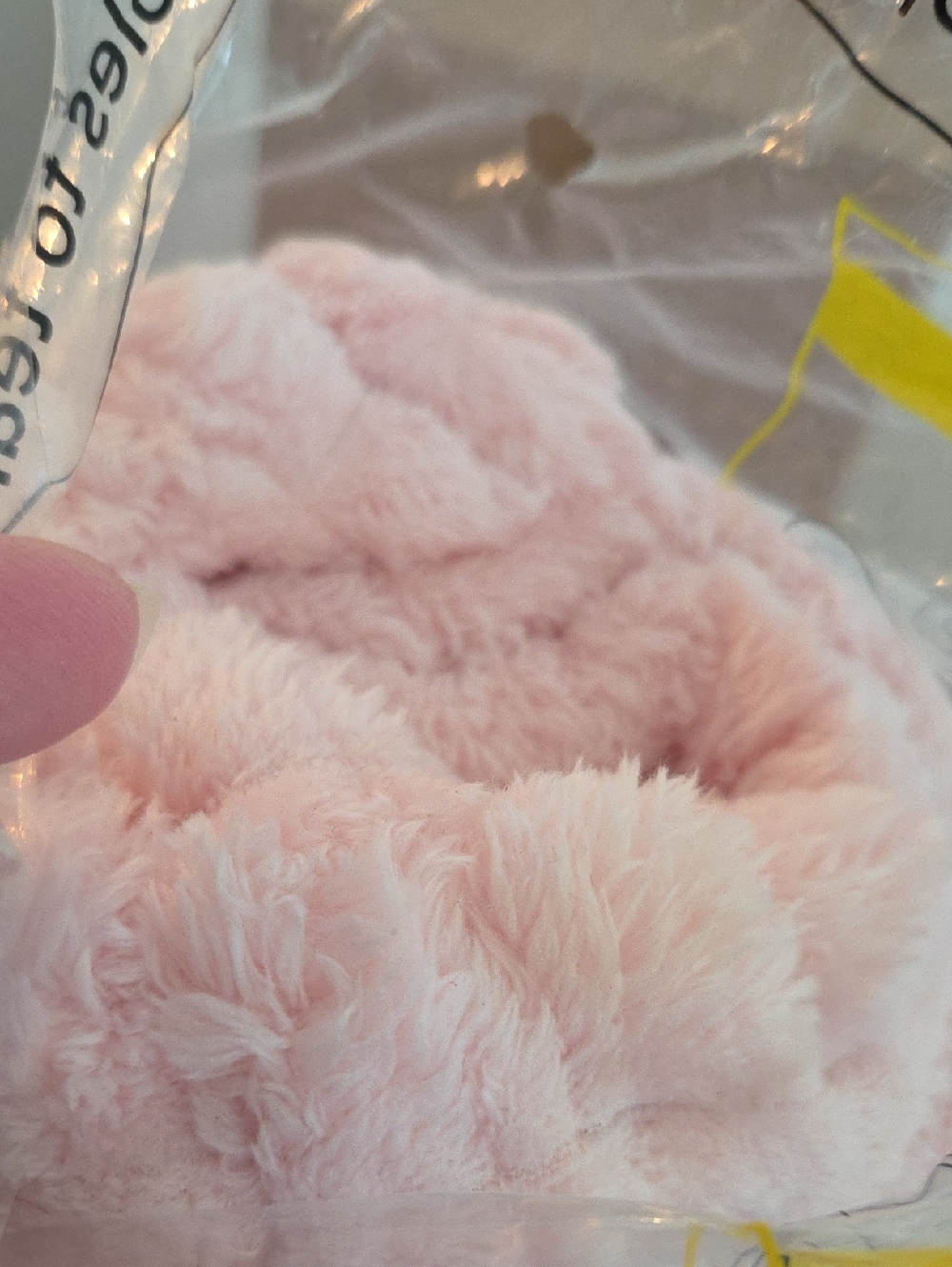 Relaxation Pedi collection In Cosmetic Bag & Cozy Pink Blanket...NWT - Picture 7 of 7
